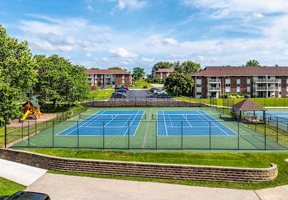 Meadows Apartments | Apartments in Waukesha, WI